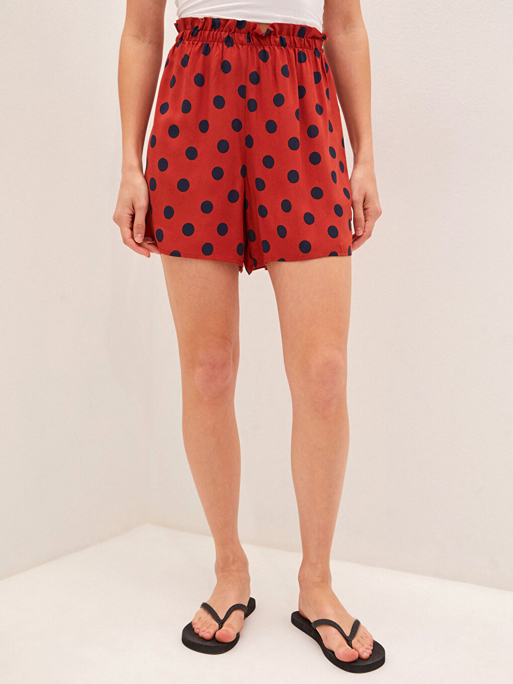 Shorts Pour Femmes À Taille Élastique En Voile À Pois-4