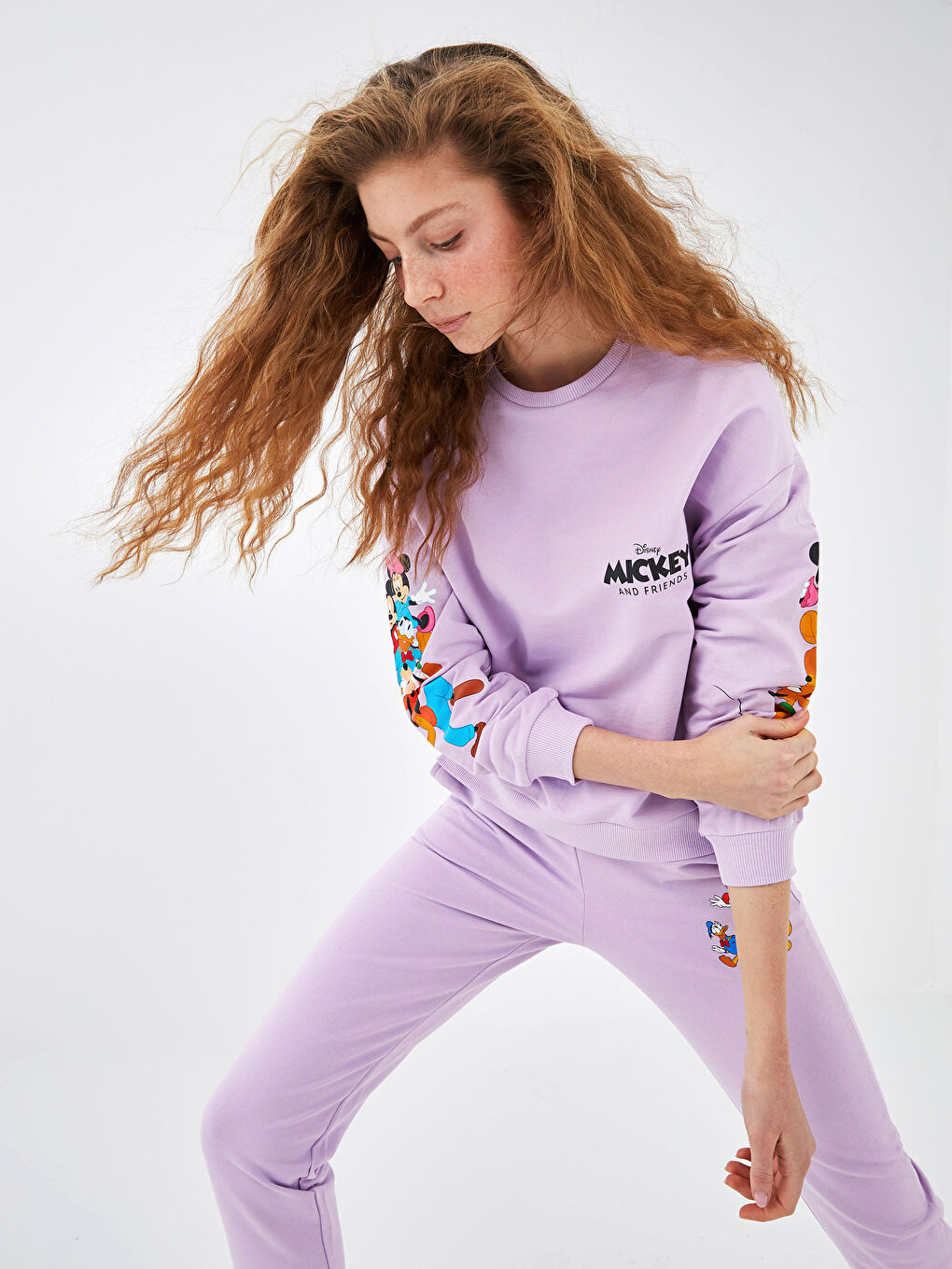 Crew Neck Disney Printed Long Sleeve Women's Sweatshirt-1