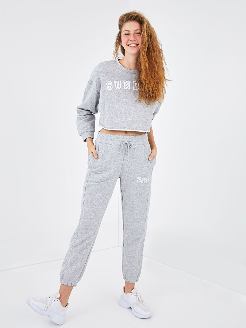 Elastic Waist Text Printed Women's Jogger Sweatpants-4