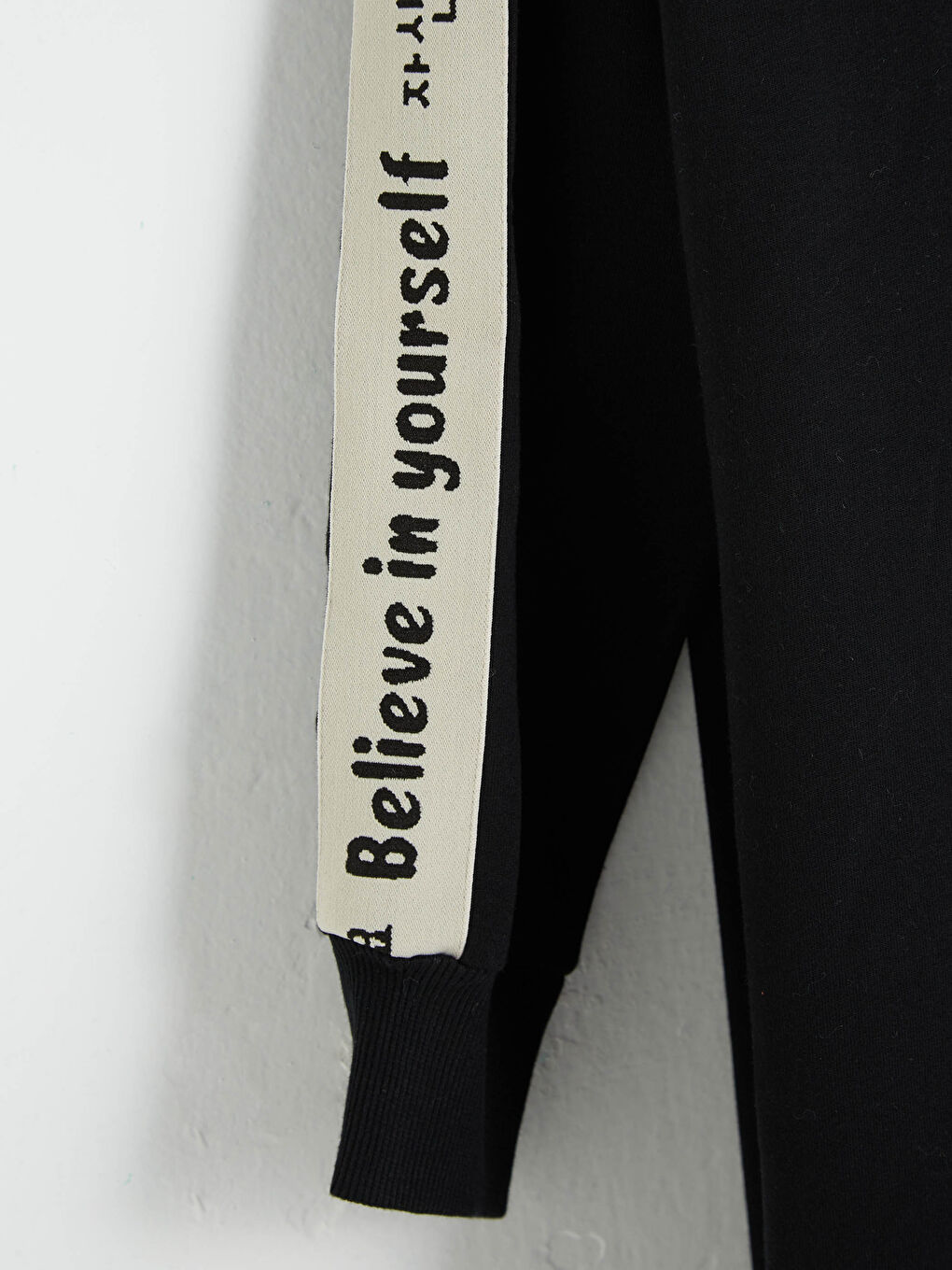 Siyah Kapüşon Yaka Slogan Baskılı Uzun Kollu Kadın Sweatshirt Tunik-7