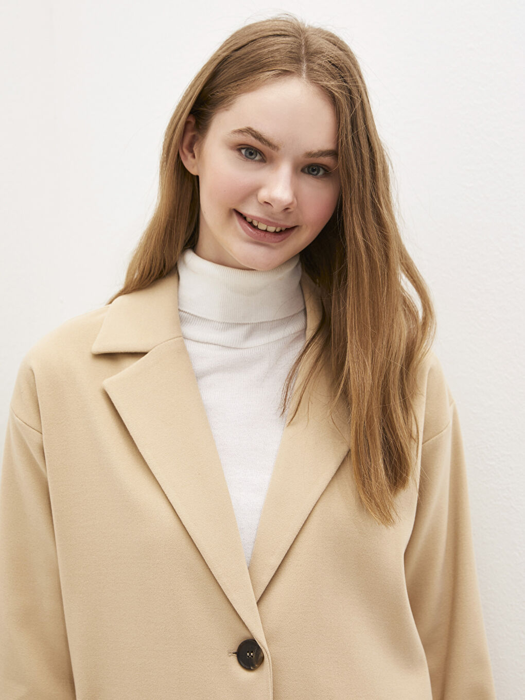 Ceket Yaka Düz Uzun Kollu Kalın Kadın Kaşe Kaban-3