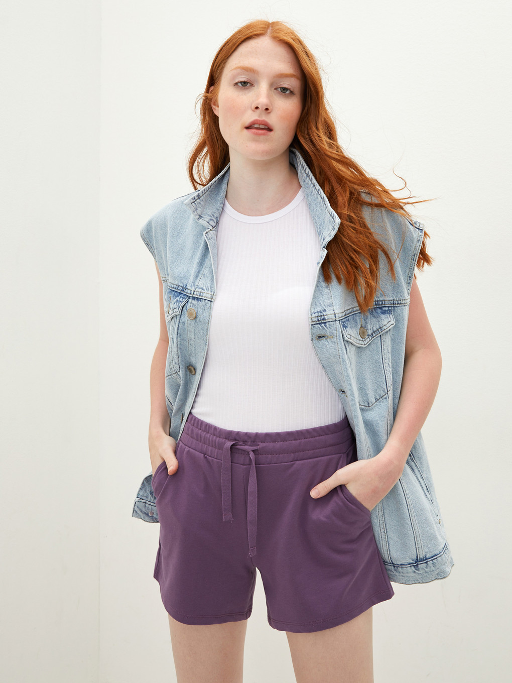 Shorts À Taille Élastique Avec Détails De Poches Pour Femmes