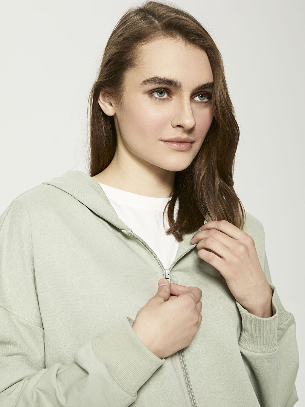 Yeşil Kapüşon Yaka Düz Uzun Kollu Kadın Hırka-8