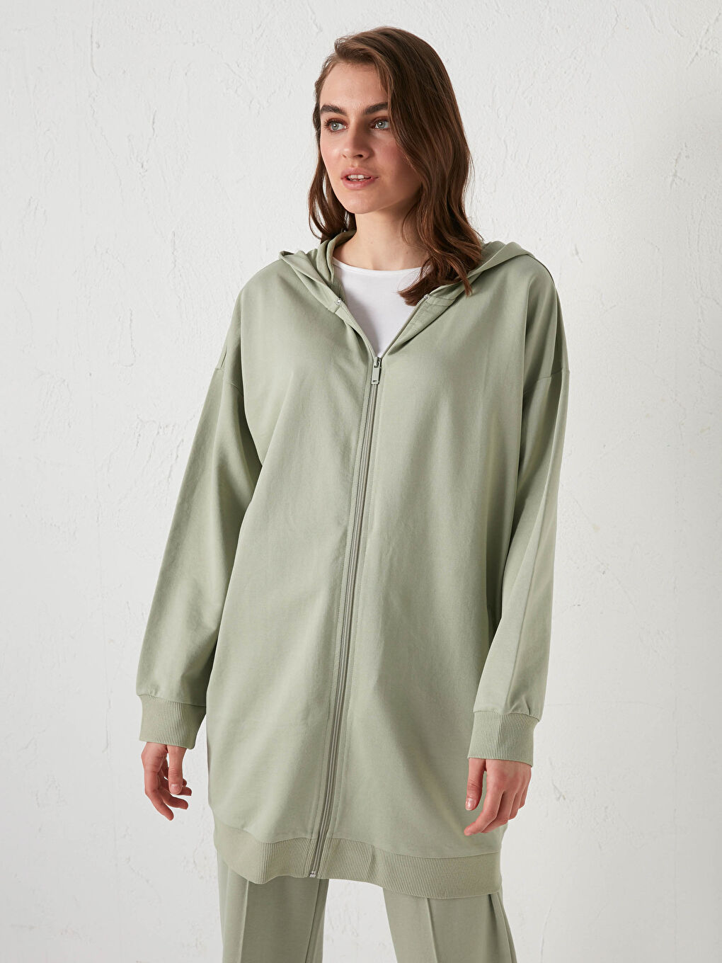 Yeşil Kapüşon Yaka Düz Uzun Kollu Kadın Hırka