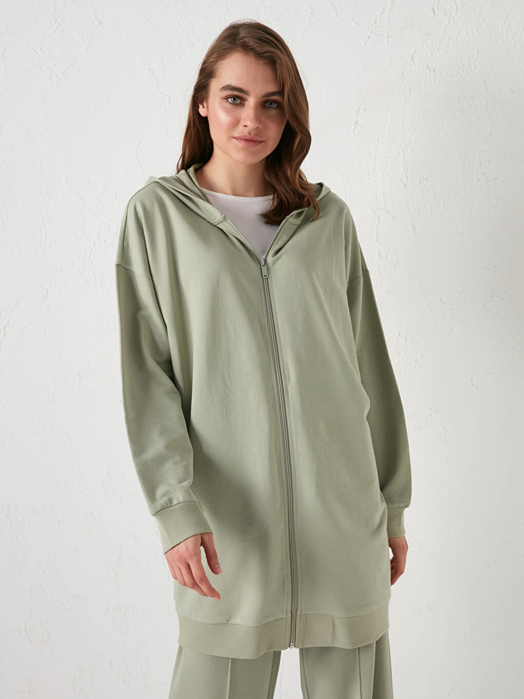 Yeşil Kapüşon Yaka Düz Uzun Kollu Kadın Hırka-1