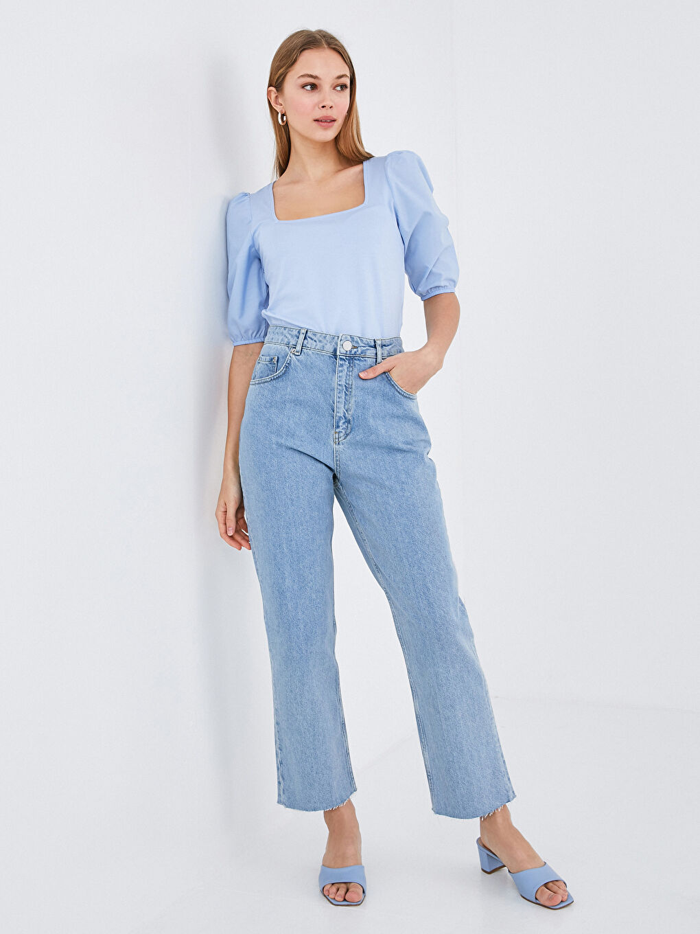 Square Collar Plain Short Sleeve Women's Blouse-1