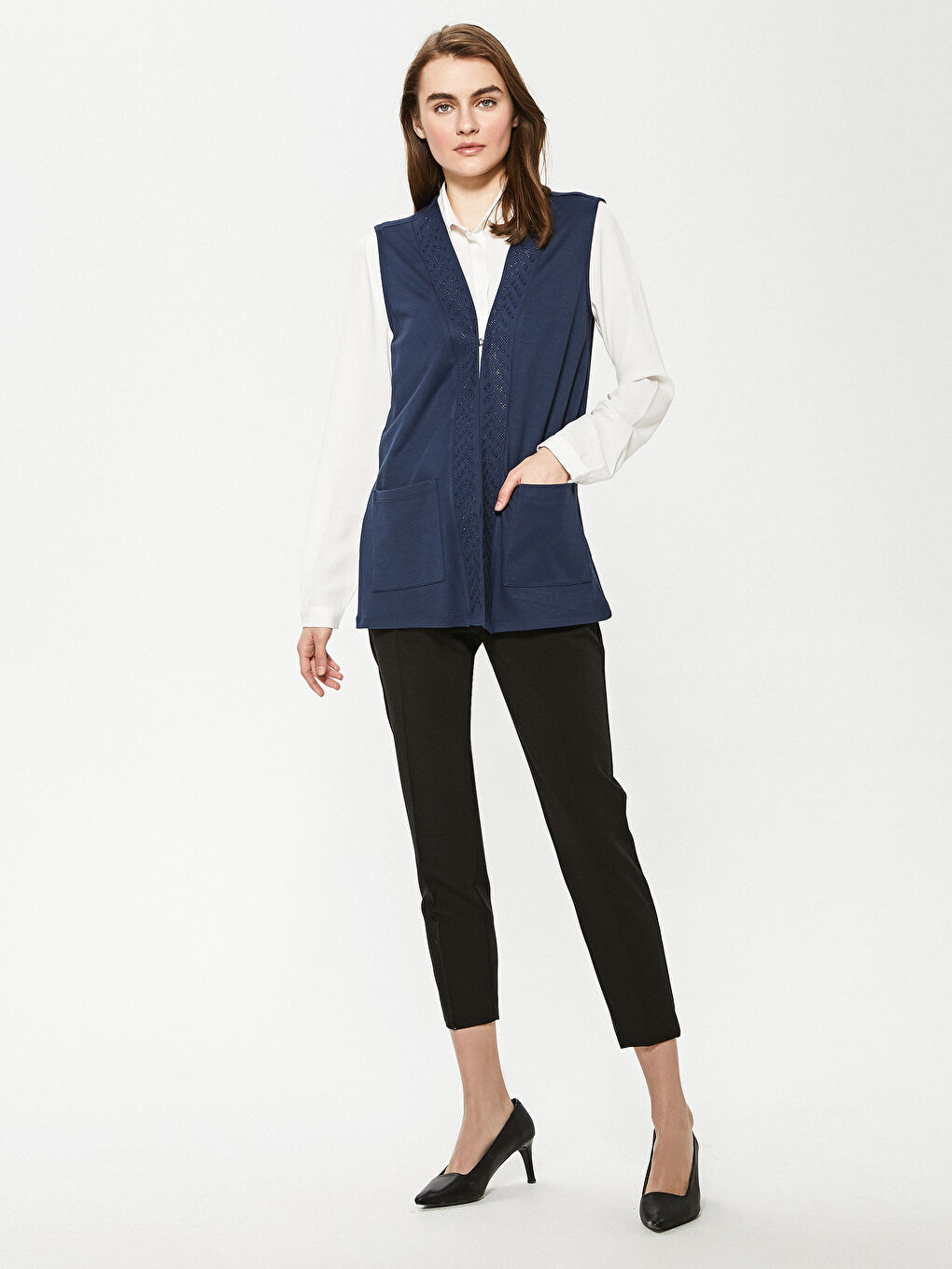 V Neck Stone Printed Sleeveless Pocket Detailed Women's Vest-3