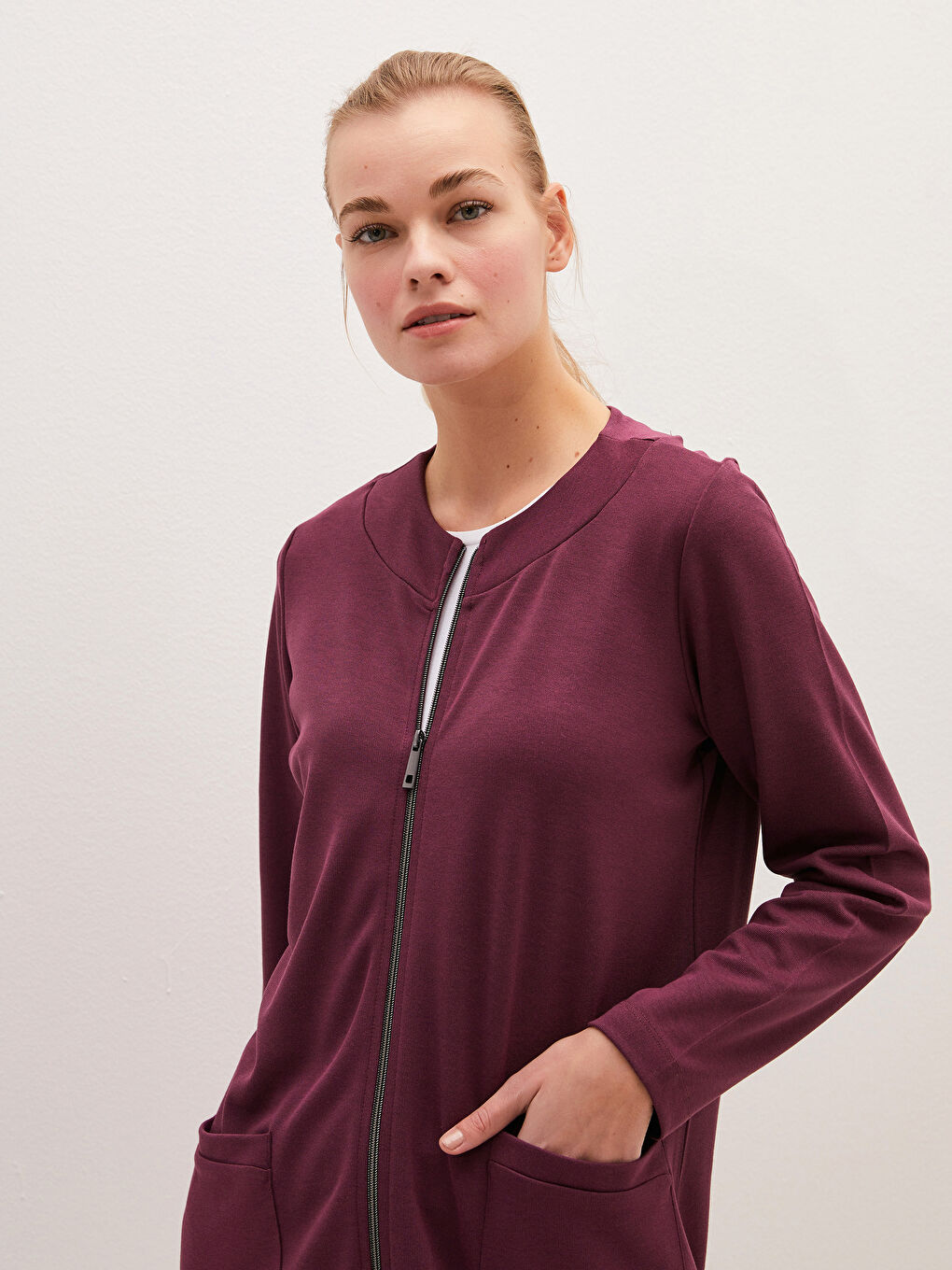 Mürdüm Bisiklet Yaka Fermuarlı Cep Detaylı Uzun Kollu Kadın Hırka-1