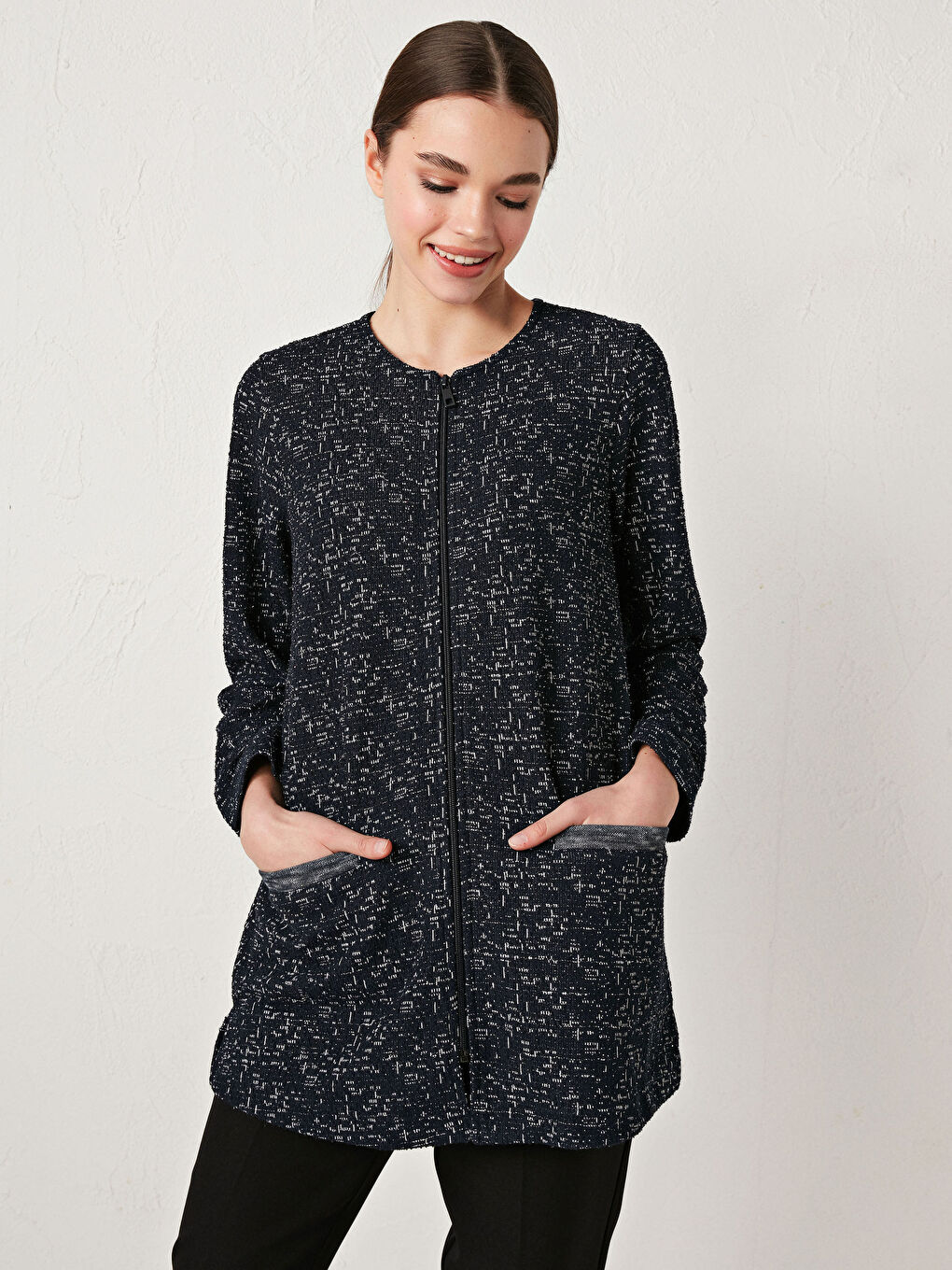 Lacivert Bisiklet Yaka Desenli Uzun Kollu Kadın Hırka-5