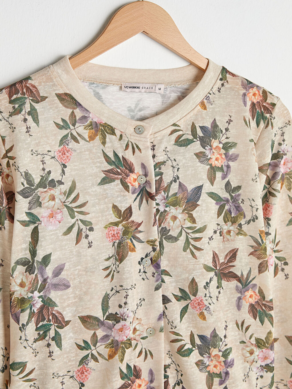 Cardigan pour Femmes à Col Rond Imprimé Floral avec Fermeture à Boutons et Manches Longues-7