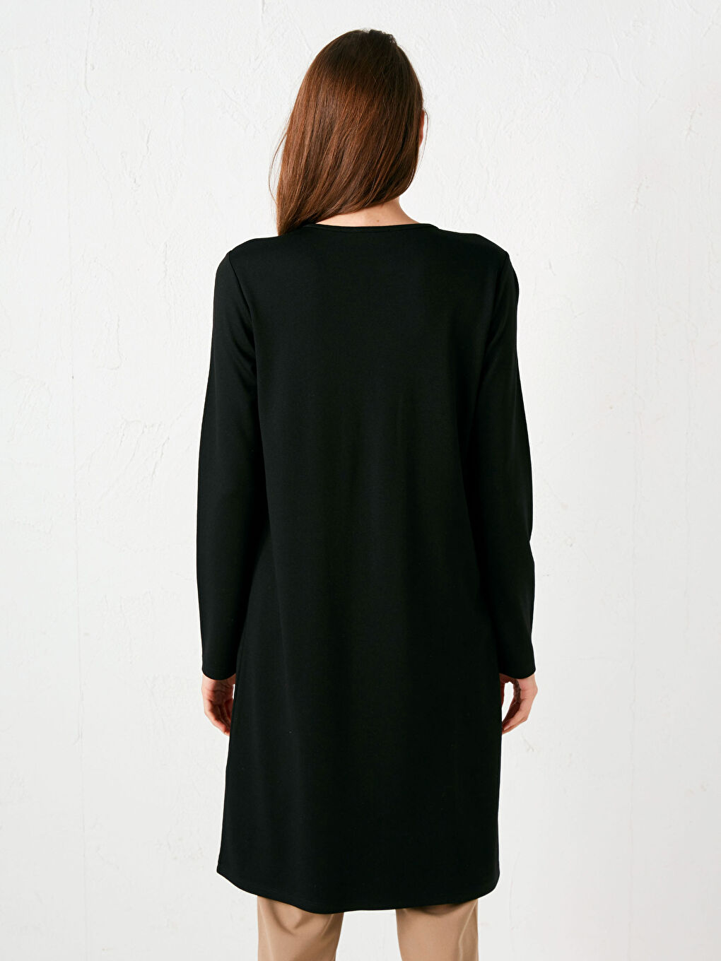 Siyah Bisiklet Yaka Pul Payetli Uzun Kollu Kadın Tunik-3