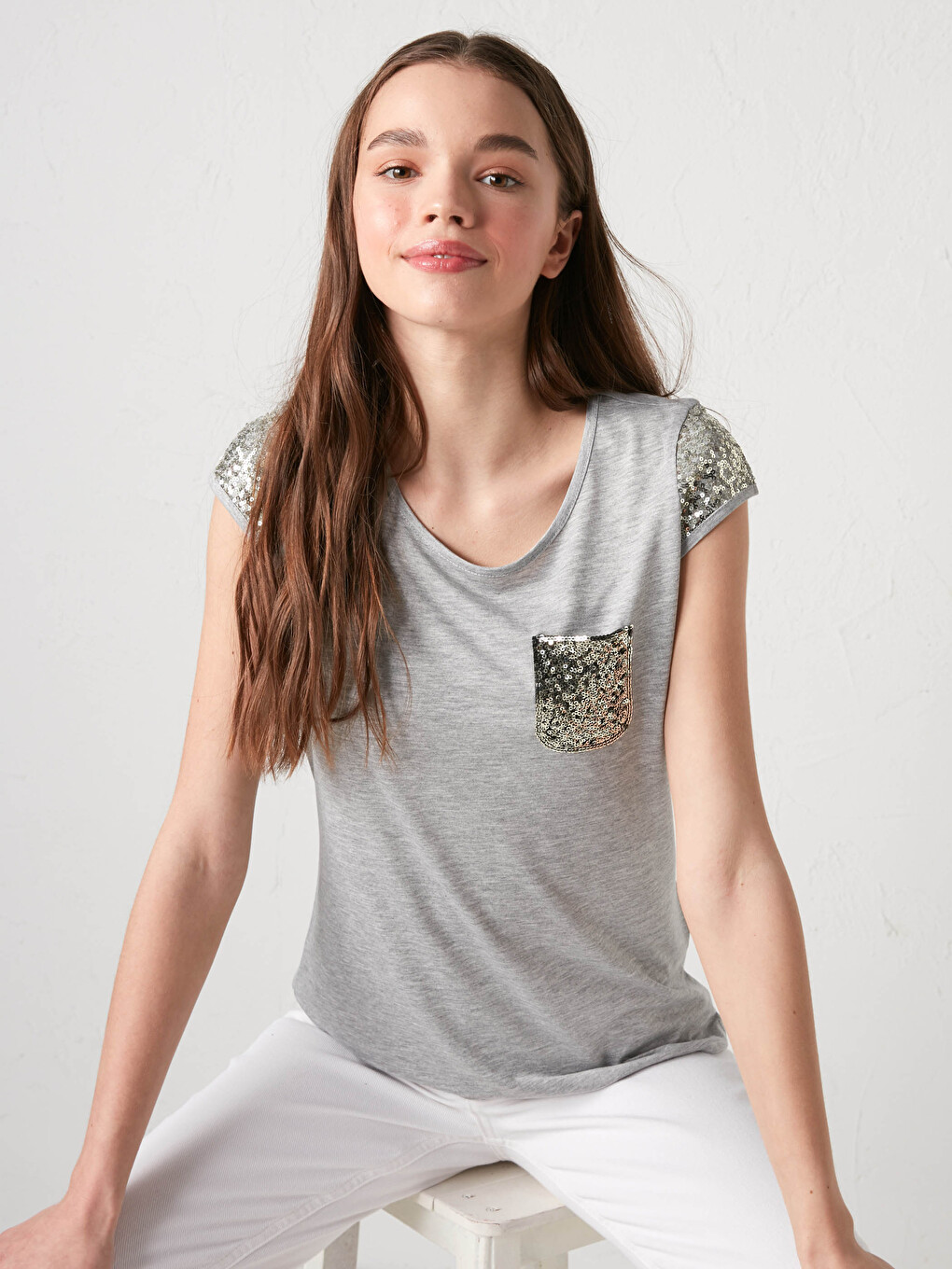 Crew Neck Sequined Short Sleeve Viscose Women's T-shirt