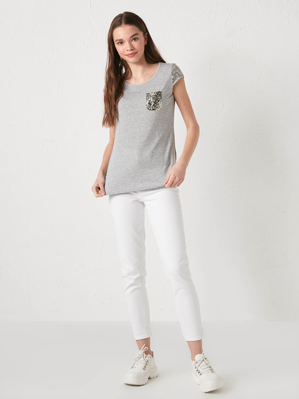 Crew Neck Sequined Short Sleeve Viscose Women's T-shirt-3