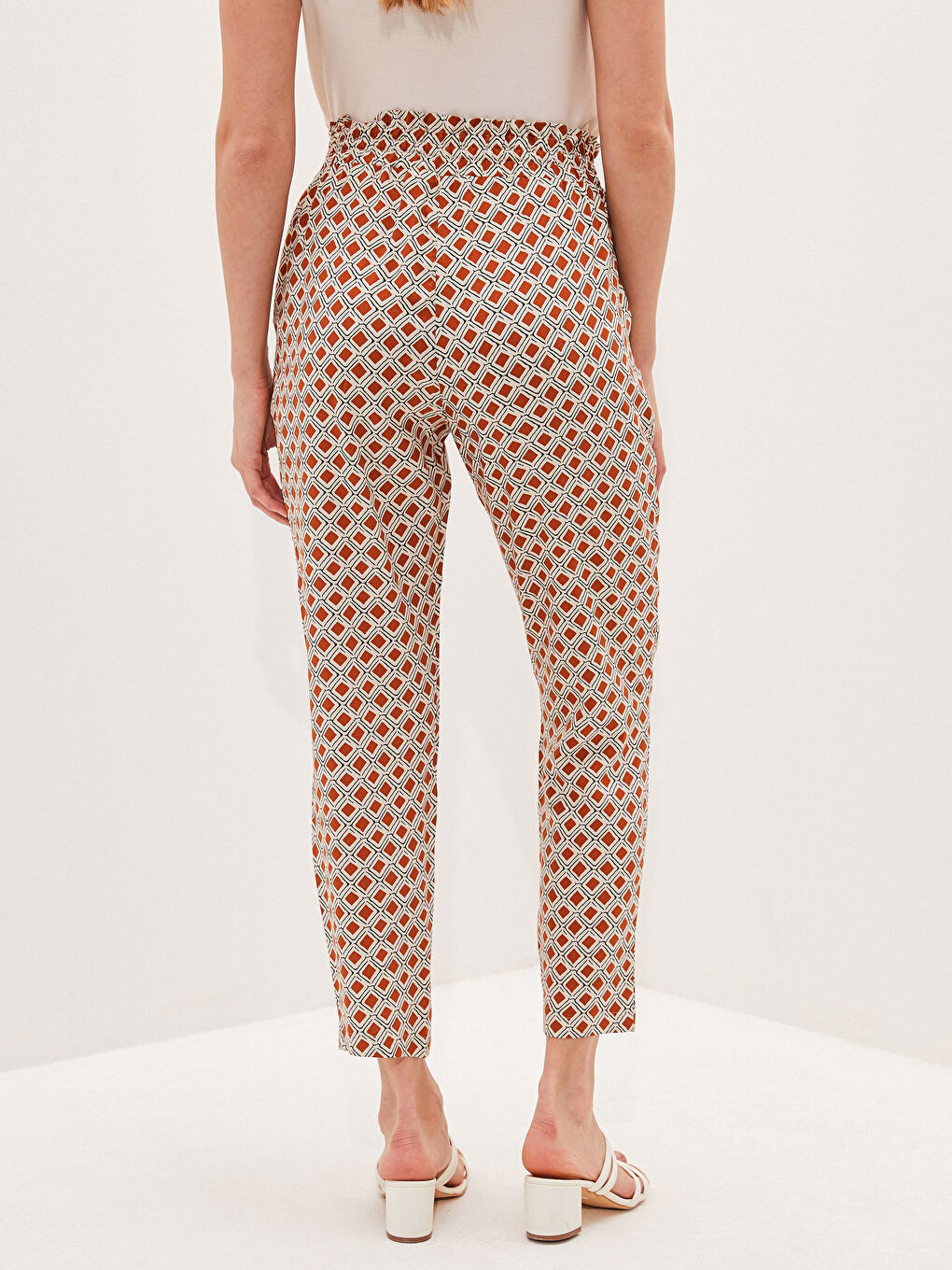 Pantalon Femme à Taille Élastique Imprimé en Viscose-4