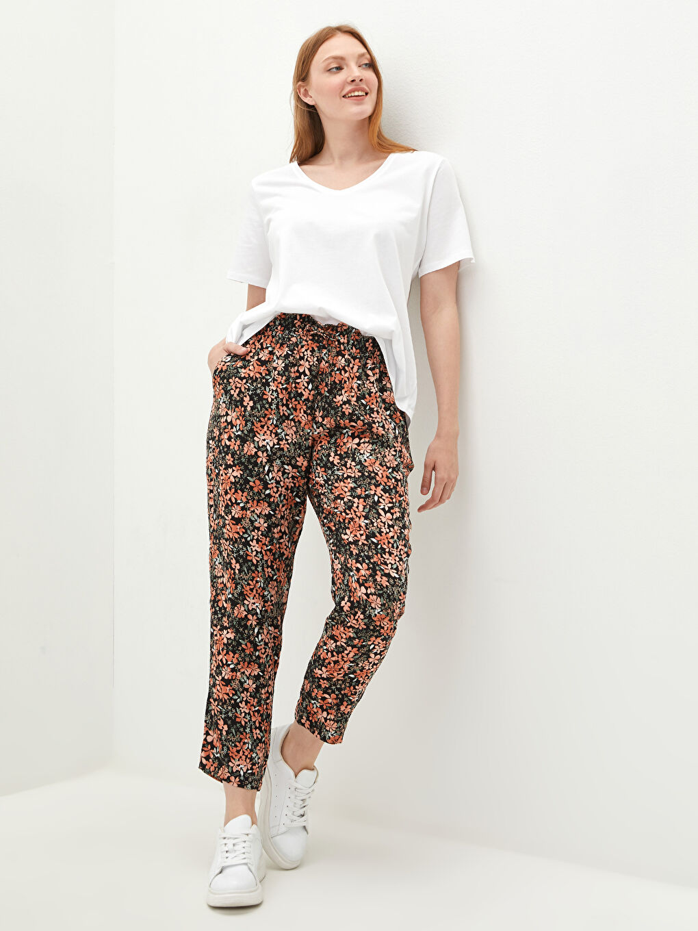 LCW Vision Elastic Waist Floral Pattern Viscose Women's Trousers -S1DL57Z8-LSL