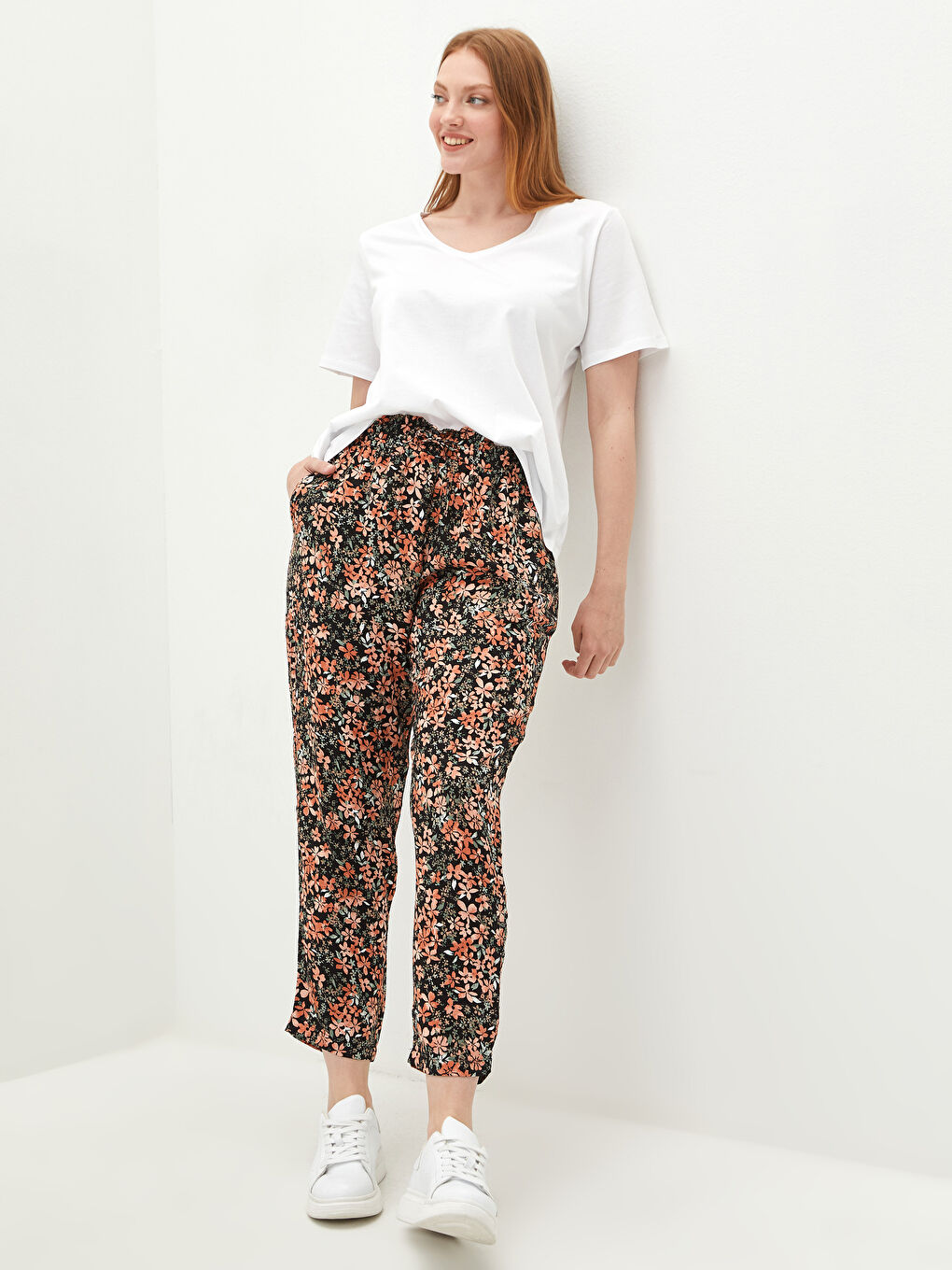 LCW Vision Elastic Waist Floral Pattern Viscose Women's Trousers -S1DL57Z8-LSL