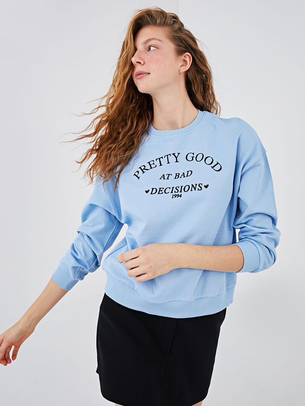 Sweat-shirt à manches longues imprimé avec slogan et col rond pour Femmes-3