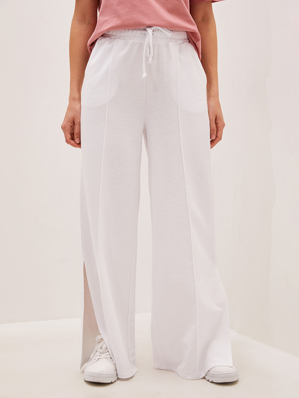 LCW Vision Women's Wide Leg With Elastic Waist Pocket Detailed Sweatpants -S1DM46Z8-E5X