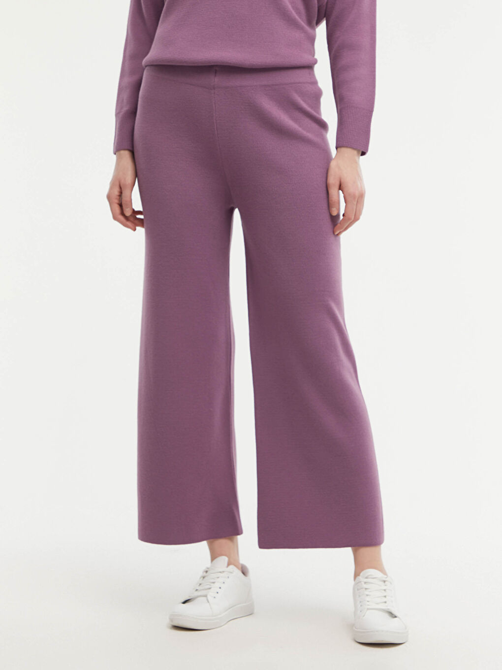 Elastic Waist Loose Leg Trousers-1