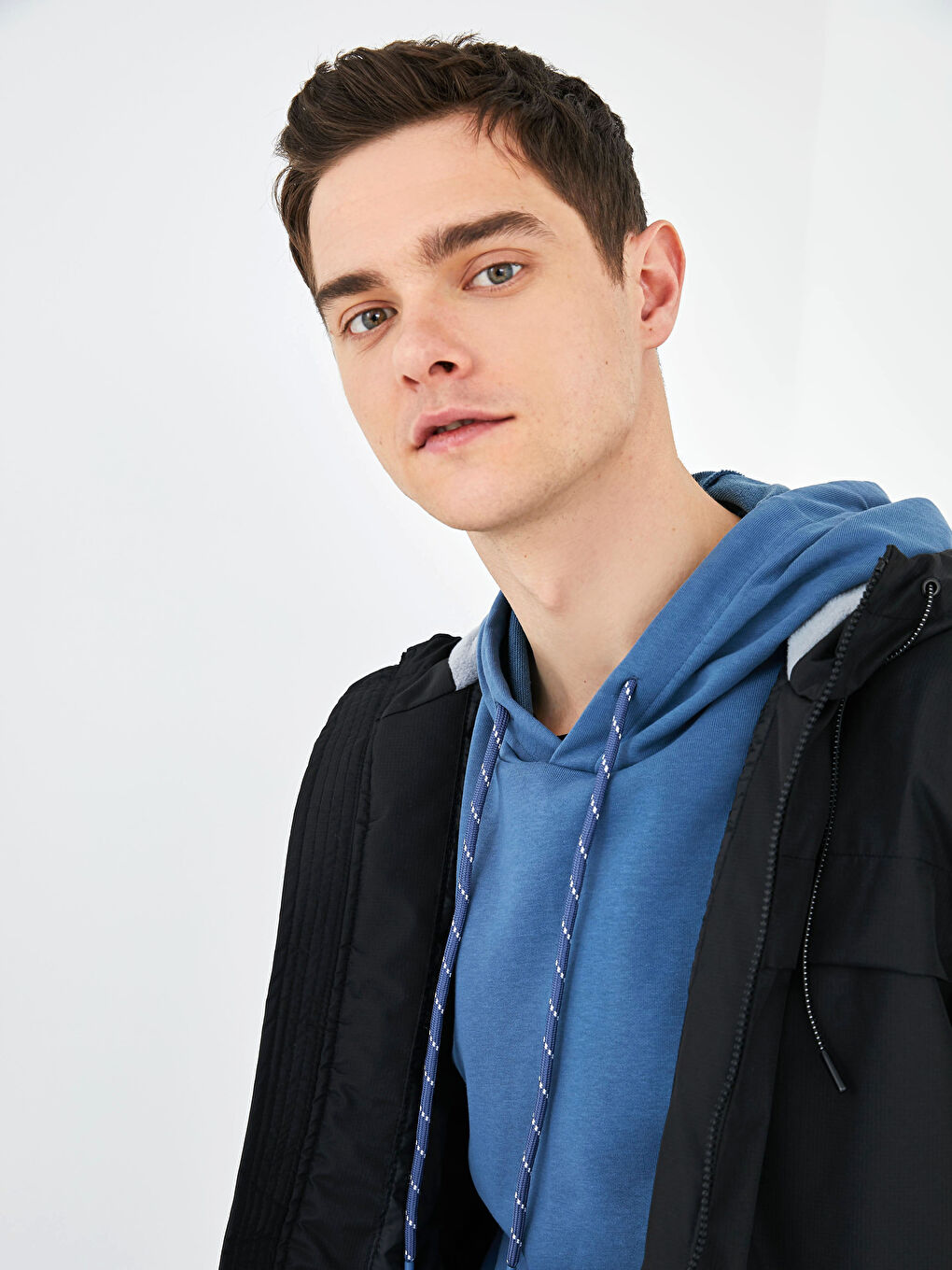 Standard Fit Polarized Hooded Men's Coat-4