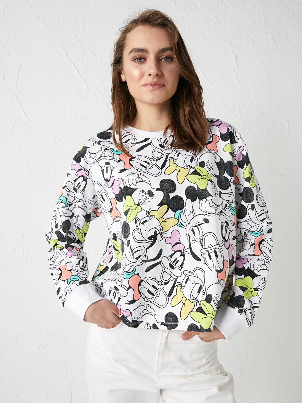 Crew Neck Mickey and Friends Printed Long Sleeve Women's Sweatshirt Mother Daughter Combination