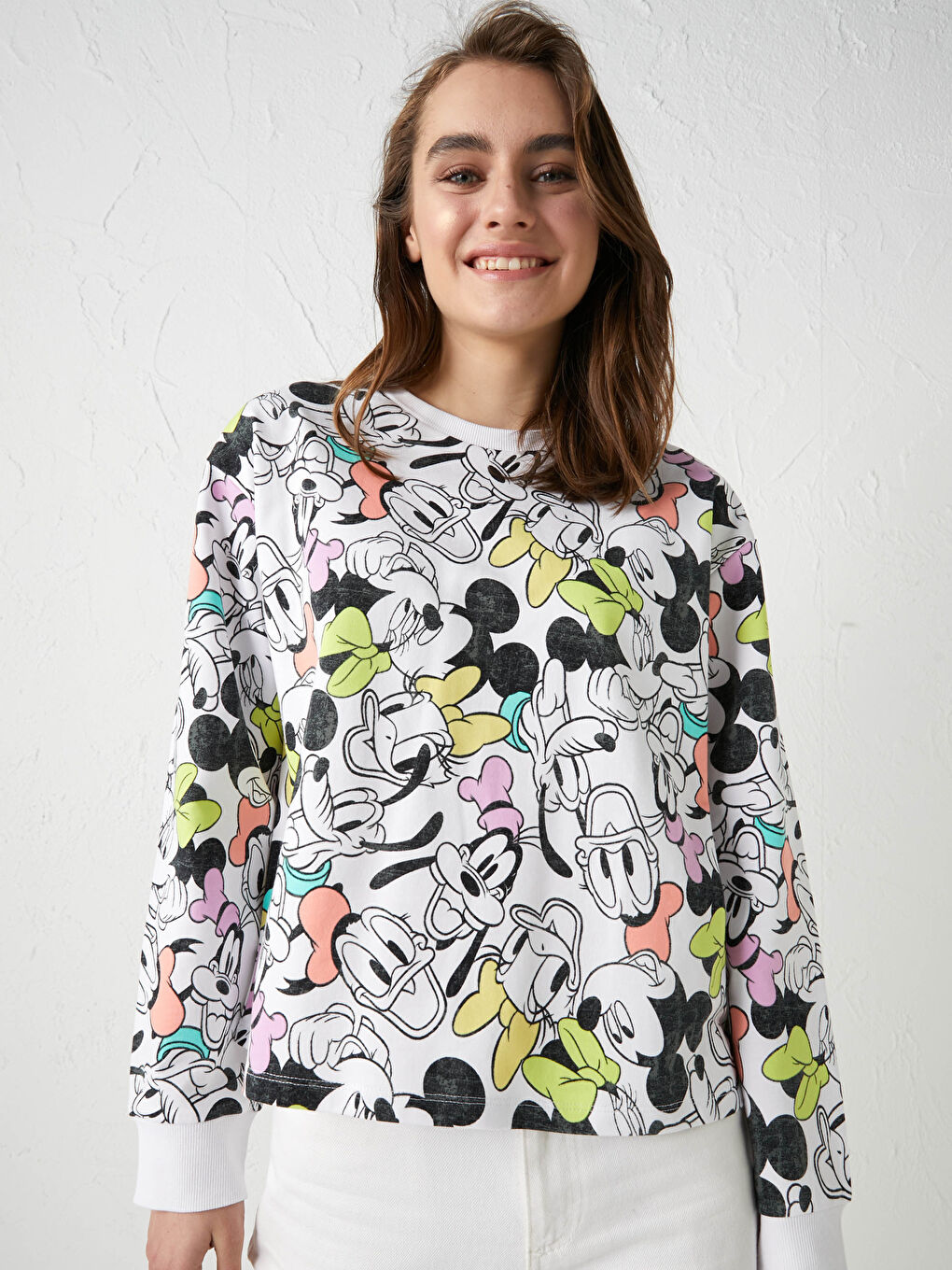 Crew Neck Mickey and Friends Printed Long Sleeve Women's Sweatshirt Mother Daughter Combination-1