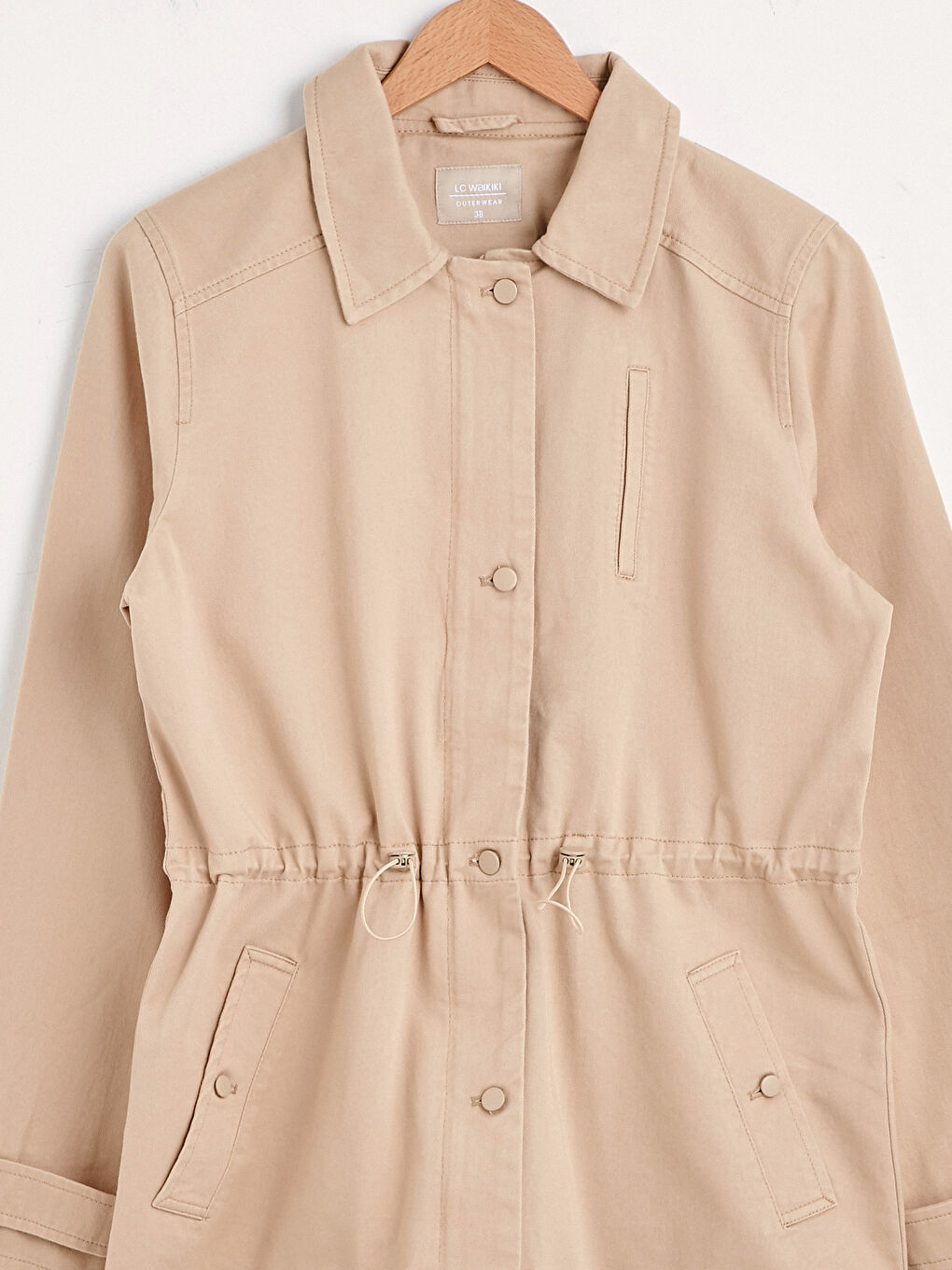 Bej Ceket Yaka Cep Detaylı Uzun Kollu Kadın Trençkot-7