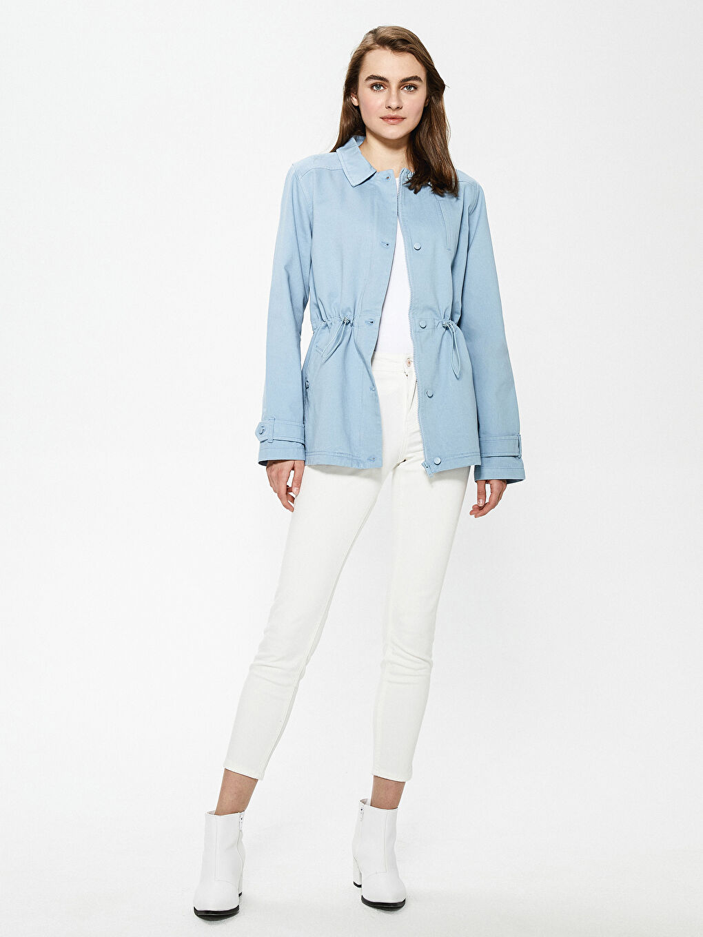 Mavi Ceket Yaka Cep Detaylı Uzun Kollu Kadın Trençkot-3