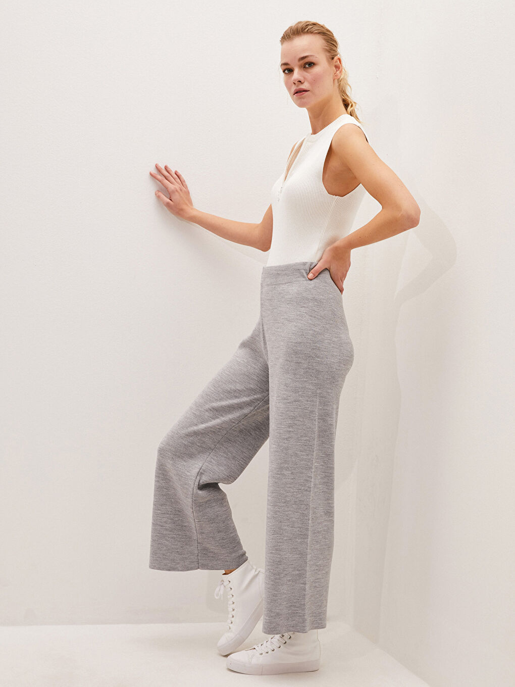 Elastic Waist Wide Leg Women's Trousers-1