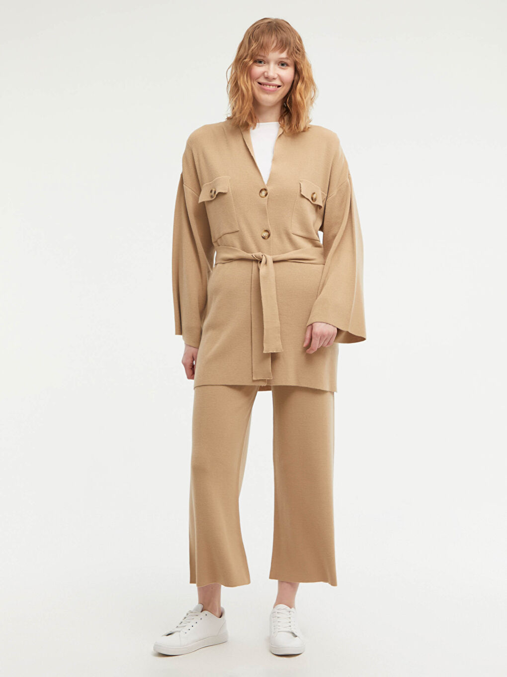 كارديغان نساء كم طويل بالتفاصيل جيوب بحزام الخصر وياقة شال-5