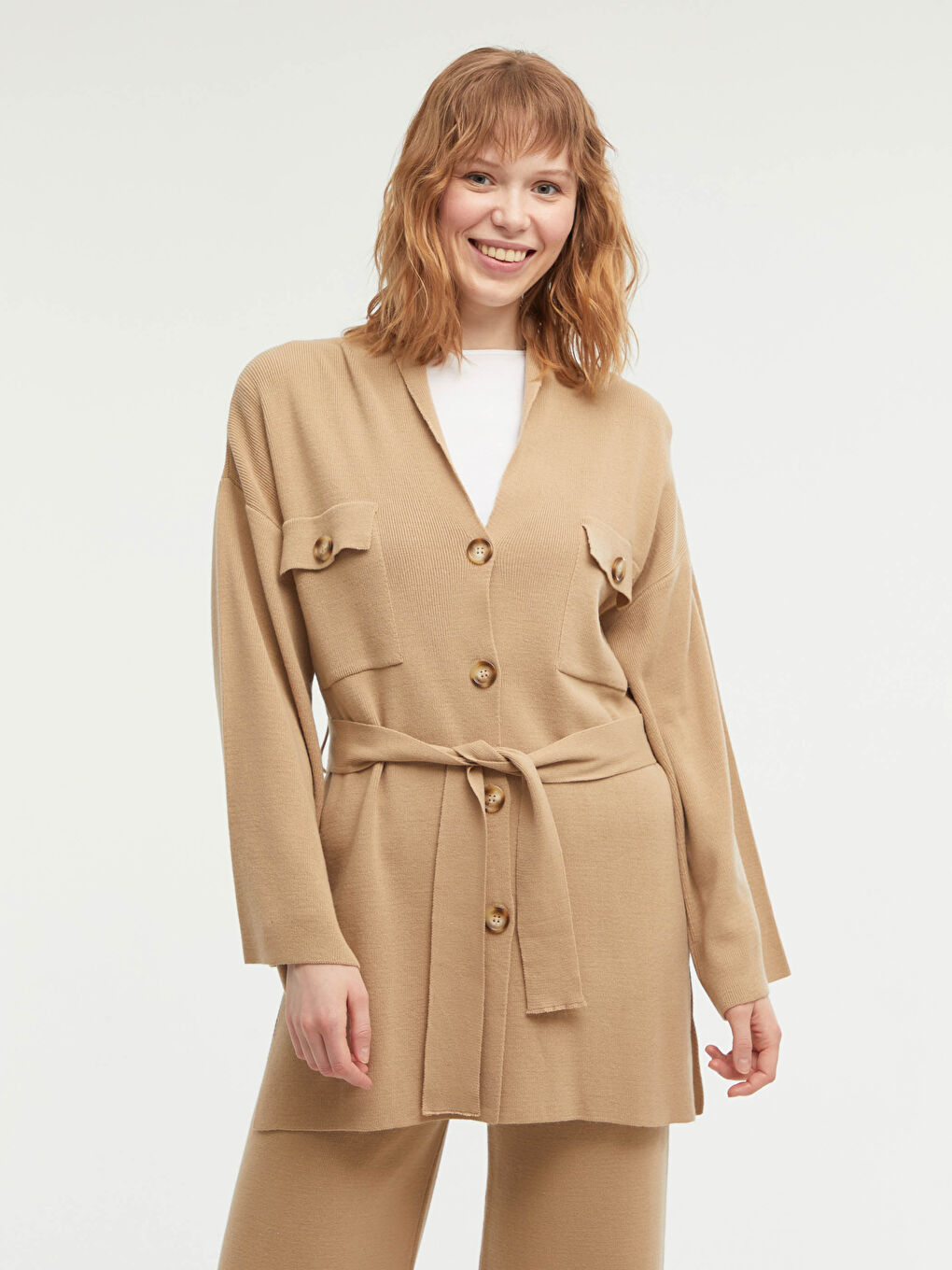 كارديغان نساء كم طويل بالتفاصيل جيوب بحزام الخصر وياقة شال-7