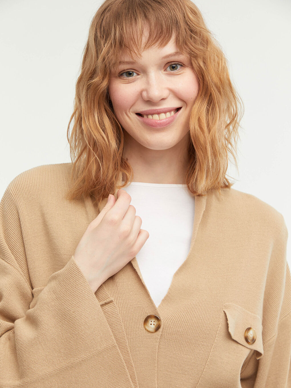 كارديغان نساء كم طويل بالتفاصيل جيوب بحزام الخصر وياقة شال-3