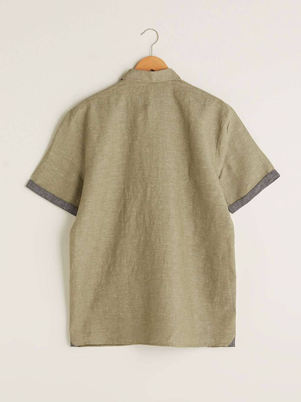 قميص رجالي بكم قصير بقصة عادية-5