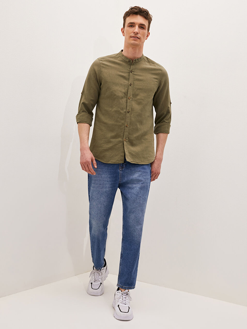 Slim Fit Hakim Yaka Uzun Kollu Gabardin Erkek Gömlek-2