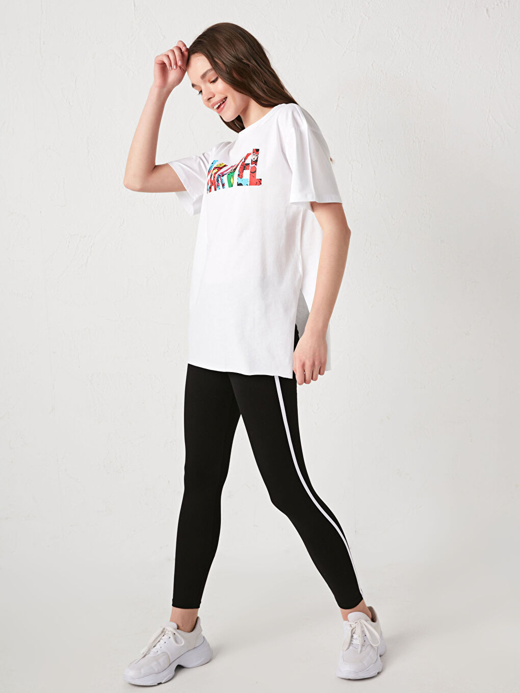 Crew Neck Marvel Printed Short Sleeve Cotton Women's T-Shirt-4