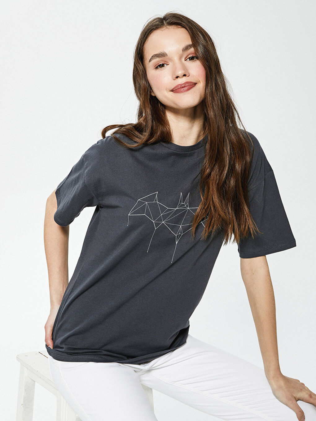 قميص نساء كول مدور باتمان مطبوع كم قصير قطن