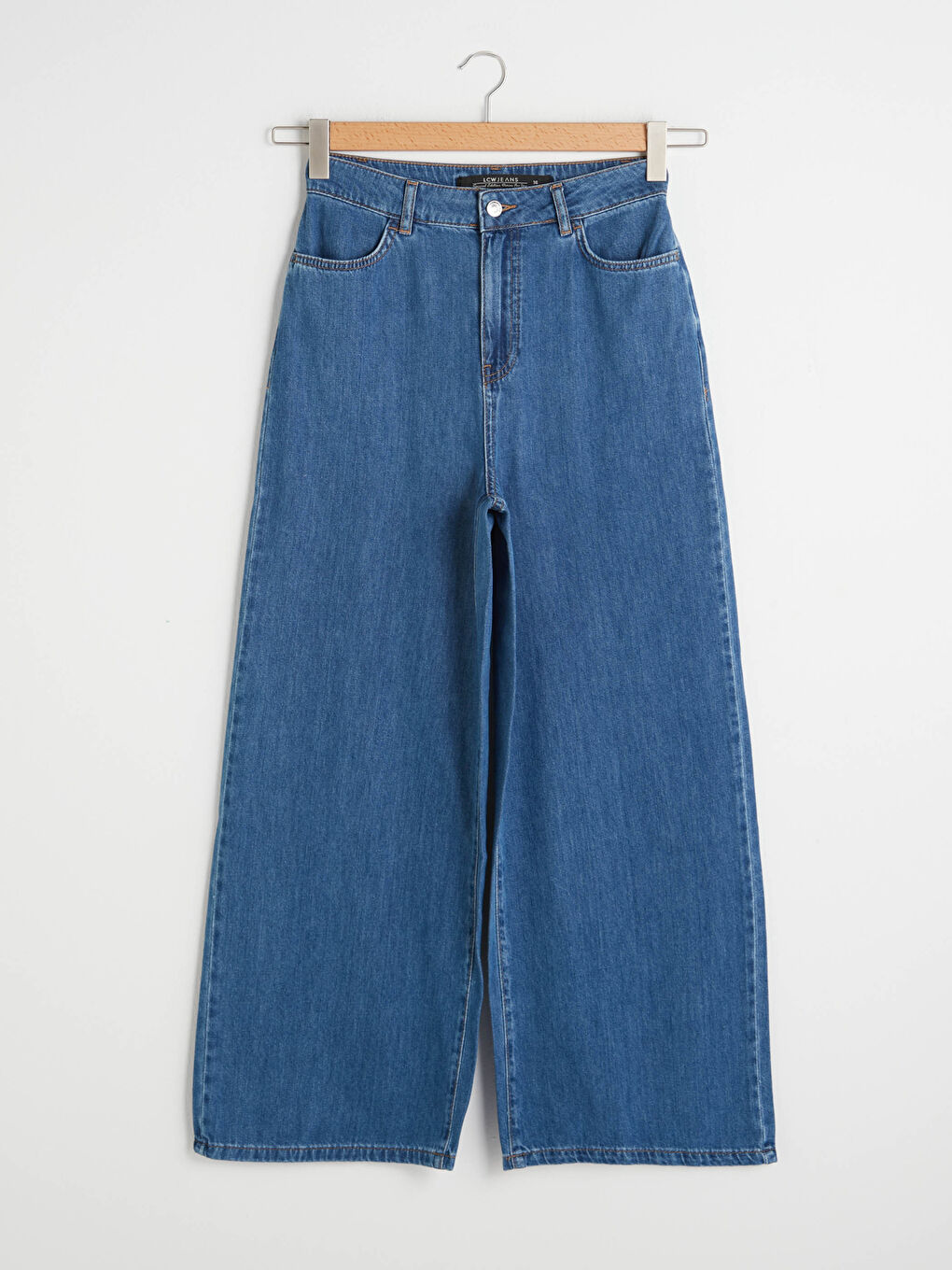 Джинсы Женские Широкие Стандартного Кроя-5