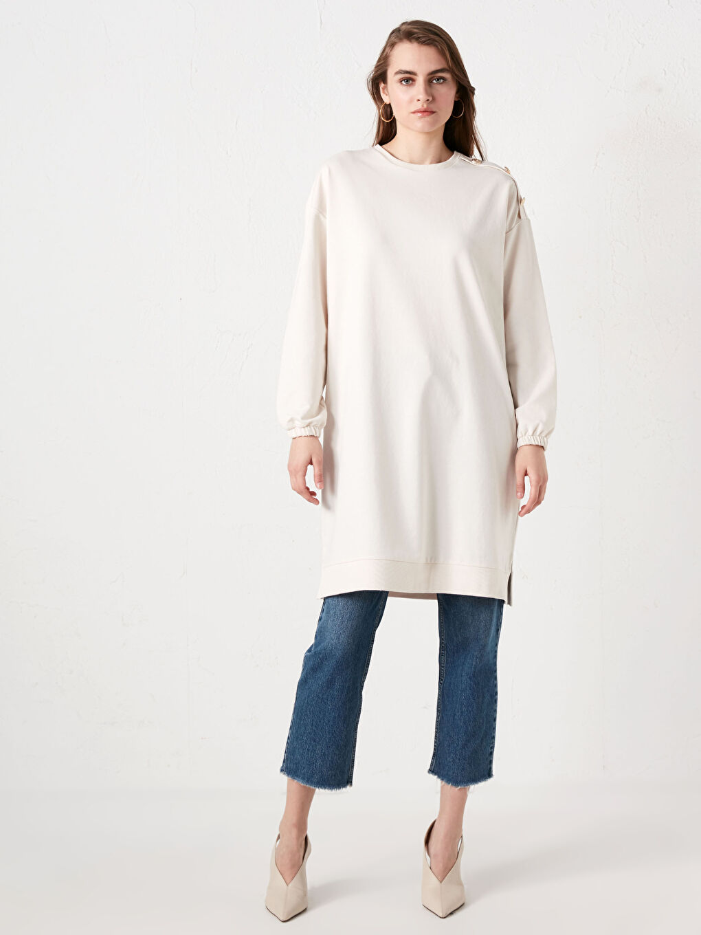 Siyah Bisiklet Yaka Düz Uzun Kollu Kadın Sweatshirt Tunik-7