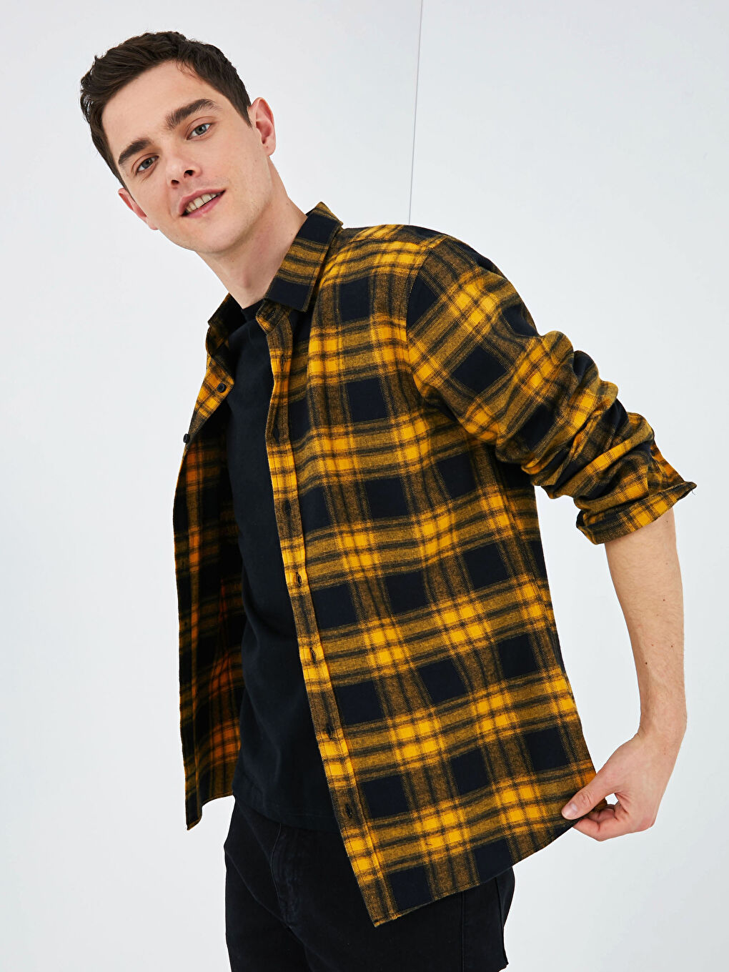 قميص فلانيل كاروهات كم طويل رفيع للرجال-4