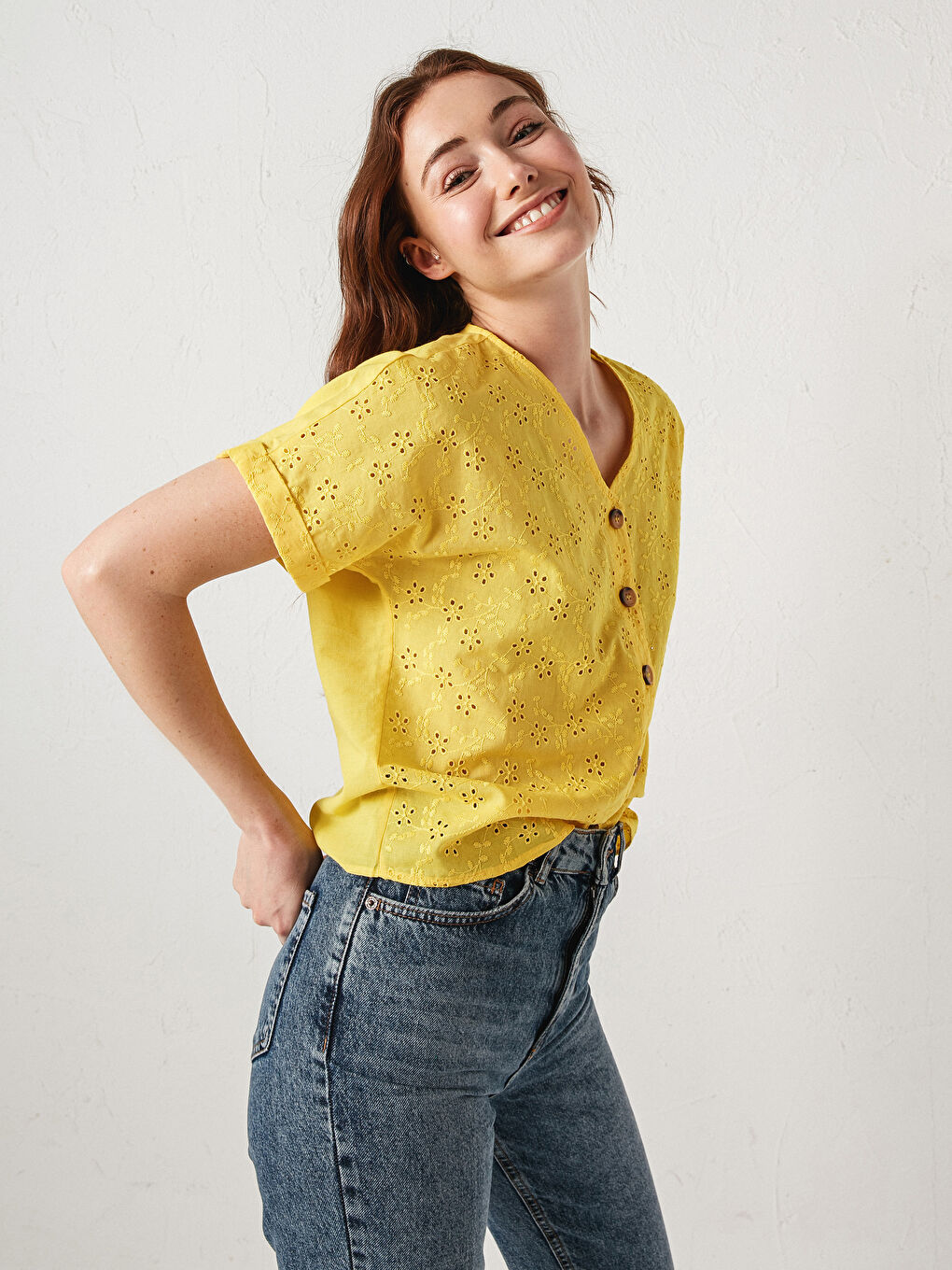 LCW Vision V Neck Floral Embroidered Short Sleeve Women Blouse -S1DQ25Z8-FVL