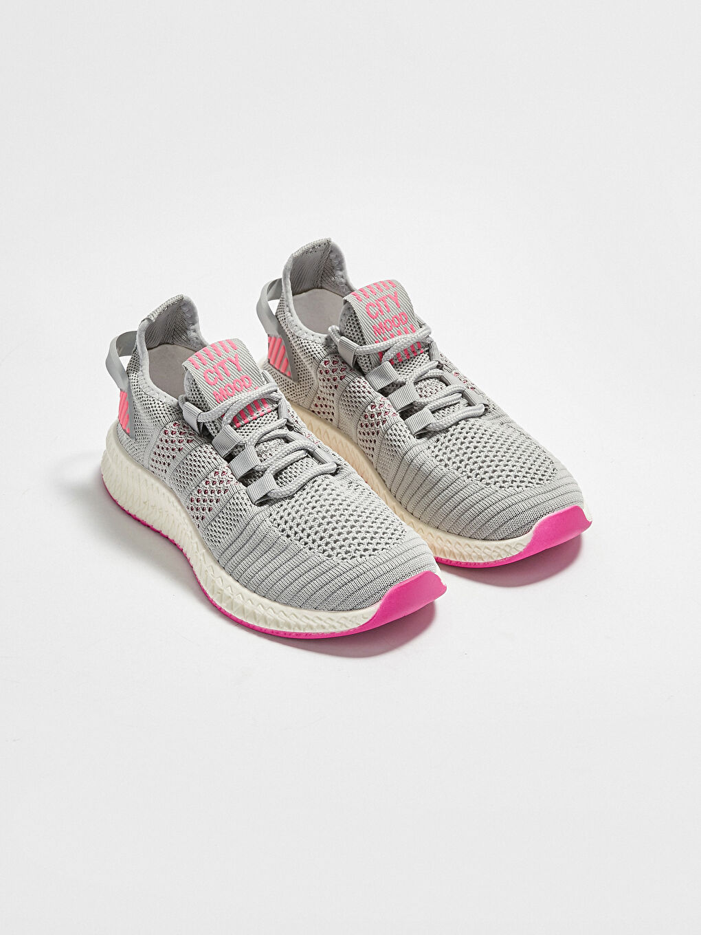 Gri Kadın Bağcıklı Aktif Spor Ayakkabı