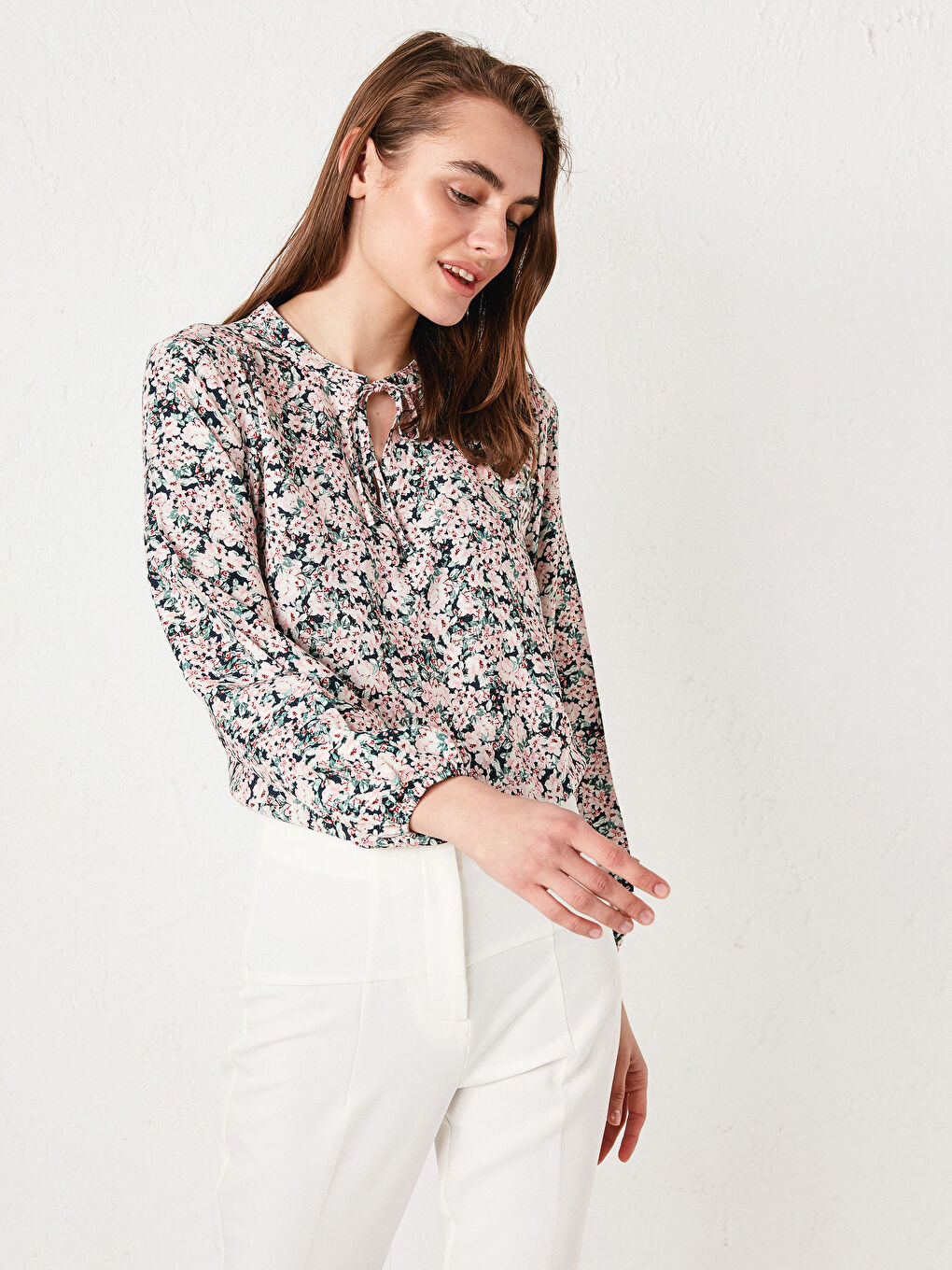 Tie Collar Printed Long Sleeve Viscose Women's Blouse-1