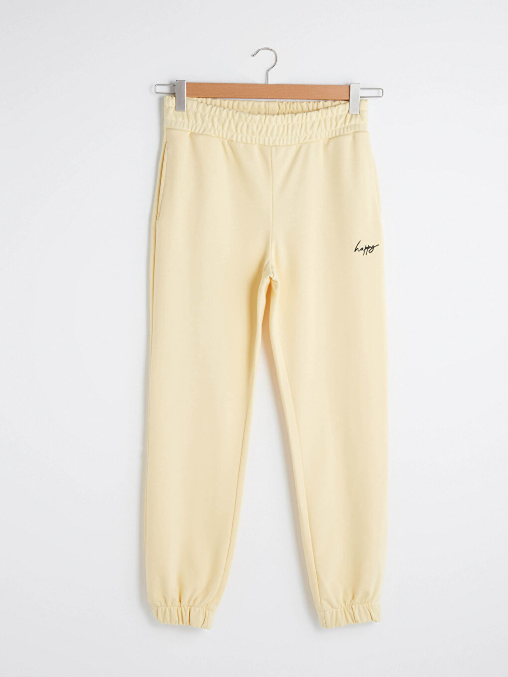 Женские спортивные штаны-джоггеры с удобной посадкой, вышивкой и резинкой на талии-4