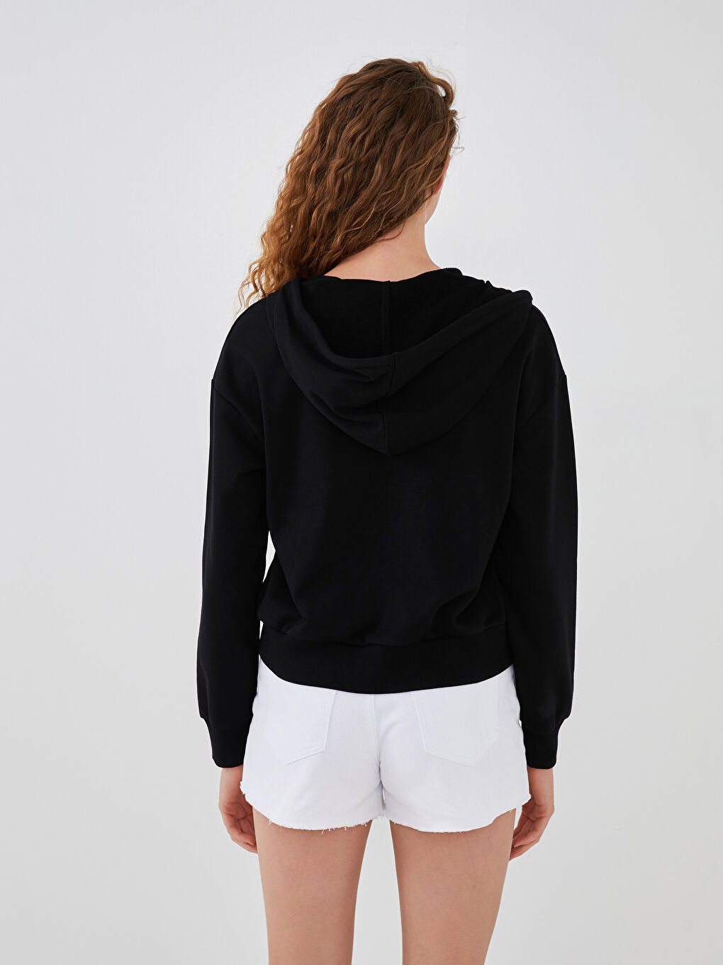 Siyah Kapüşon Yaka Düz Uzun Kollu Kadın Hırka-2