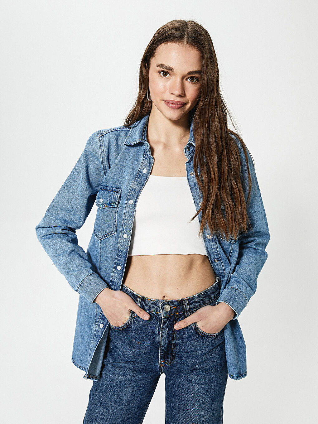 Cămașă din denim cu guler, detalii buzunar și mânecă lungă pentru Femei