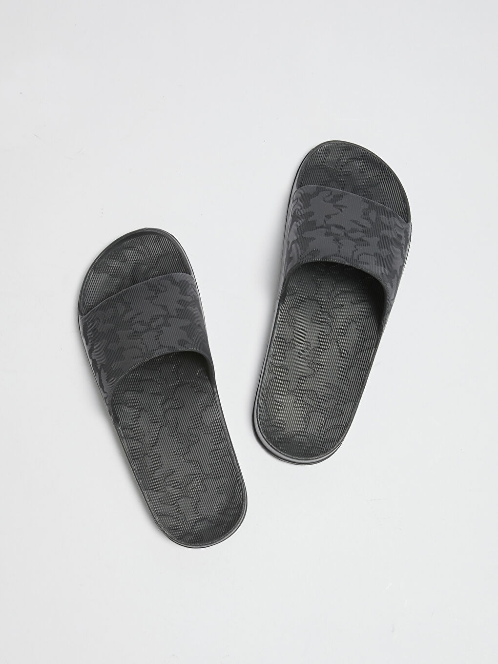 Siyah Kamuflaj Desenli Erkek Terlik-2