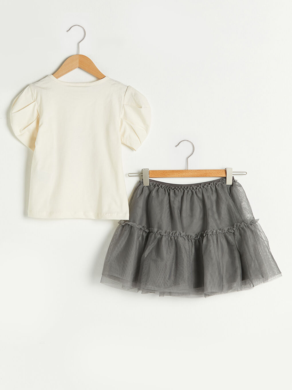 Ekru Bisiklet Yaka Baskılı Kısa Kollu Kız Çocuk Tişört ve Tül Etek-1