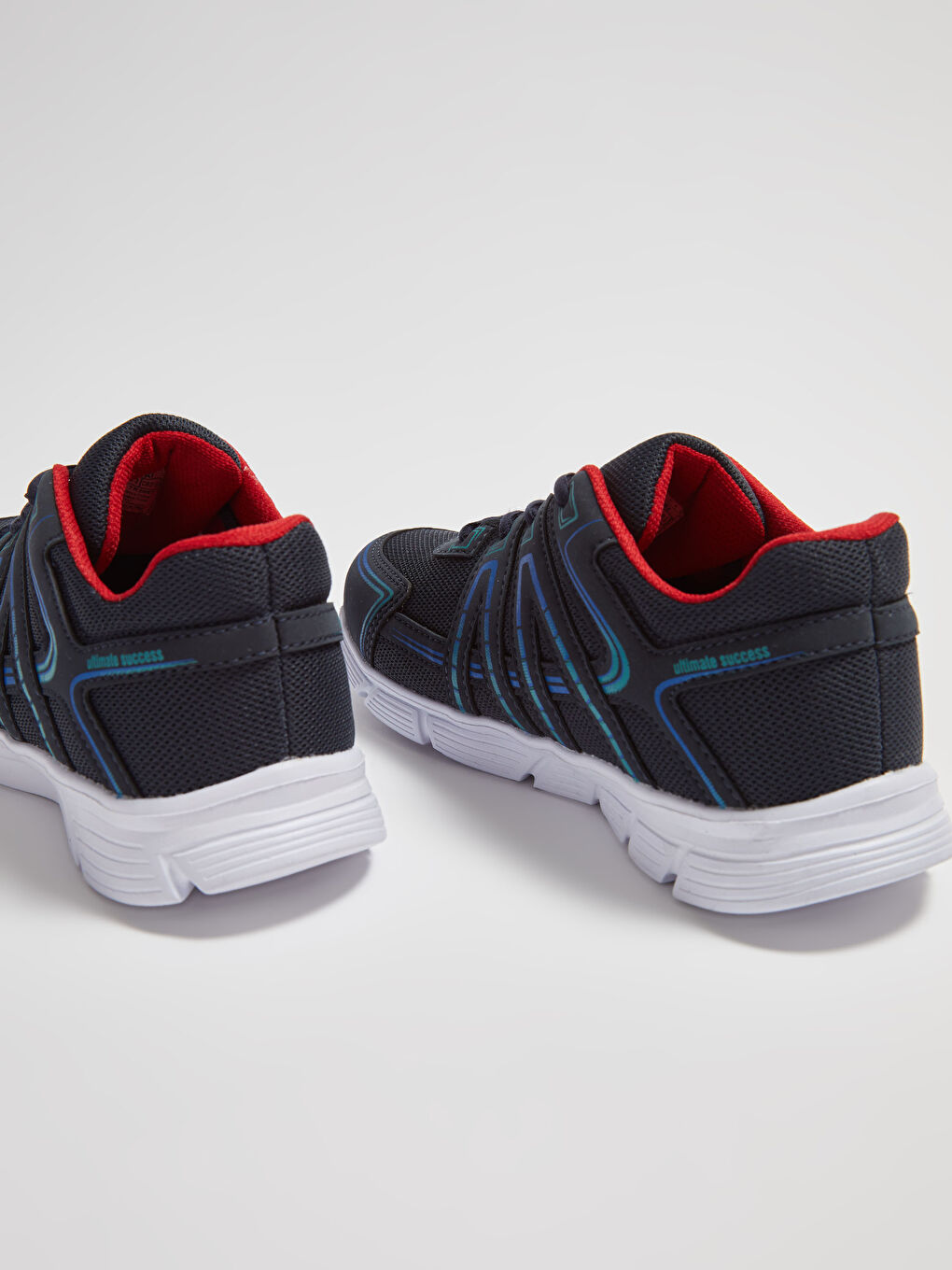 Velcro Lace-Up Men's Sport Shoes-3