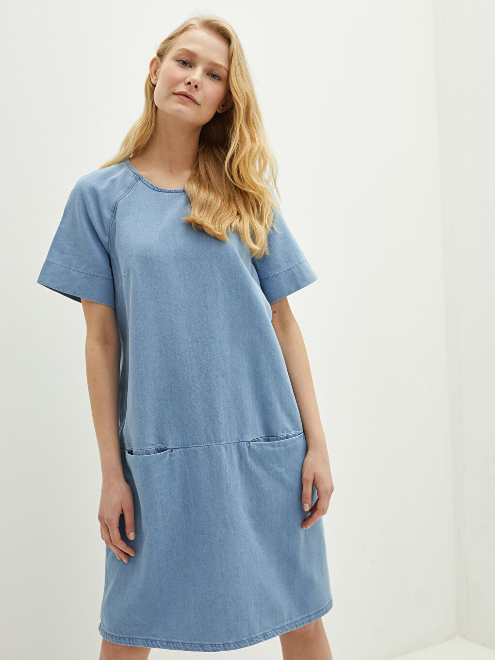 Bej Bisiklet Yaka Düz Kısa Kollu Kadın Jean Elbise-2