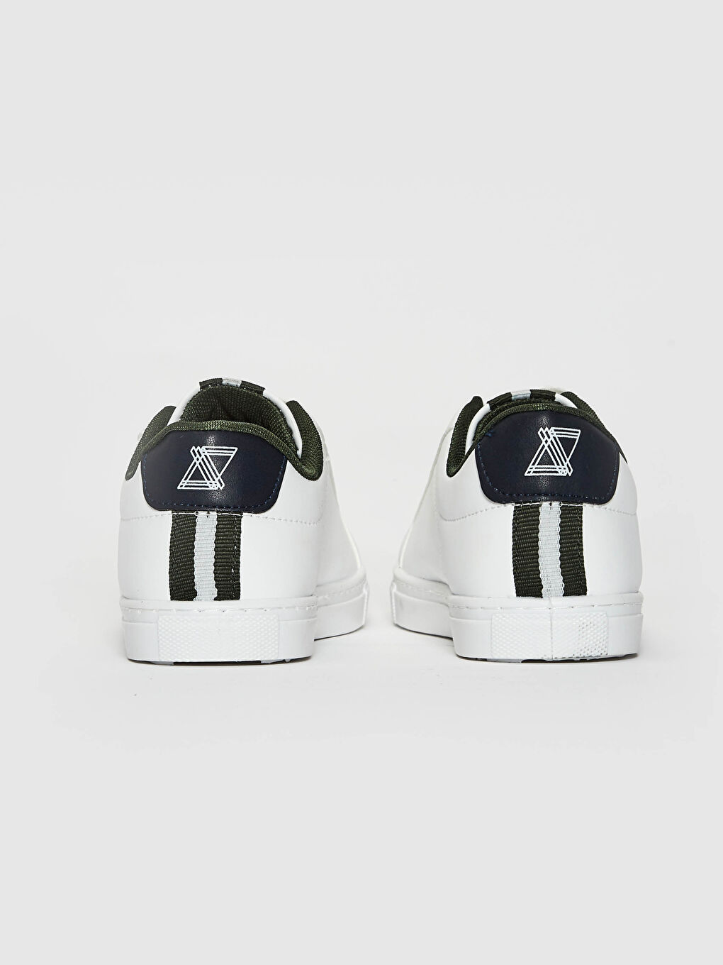 سنيكرز رجالي بأربطة-4